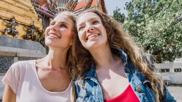 นักเดินทางในกรุงเทพมหานคร