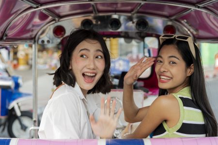 รถตุ๊กตุ๊ก: รถโดยสารที่คุณต้องลองถ้าไม่เคยใช้บริการ