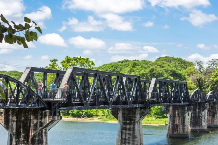 สะพานข้ามแม่น้ำแคว: แลนด์มาร์ก จ.กาญจนบุรี